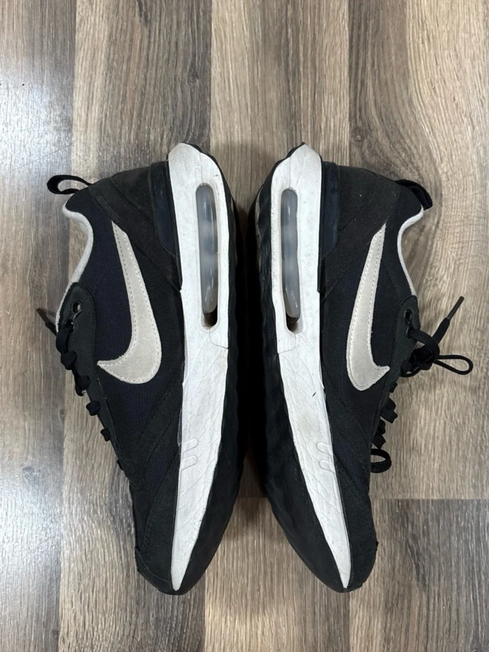 Nike Black and White Air Cushion Swoosh Sneakers